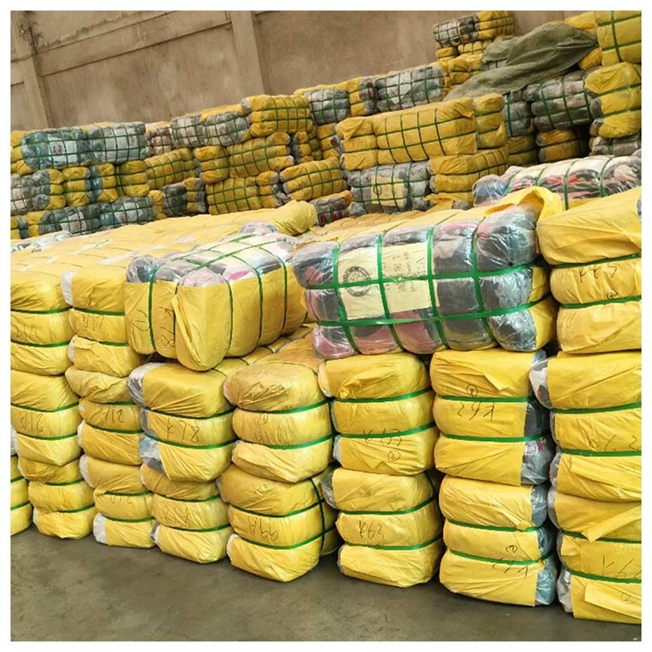 เสื้อผ้ากระสอบจากจีน